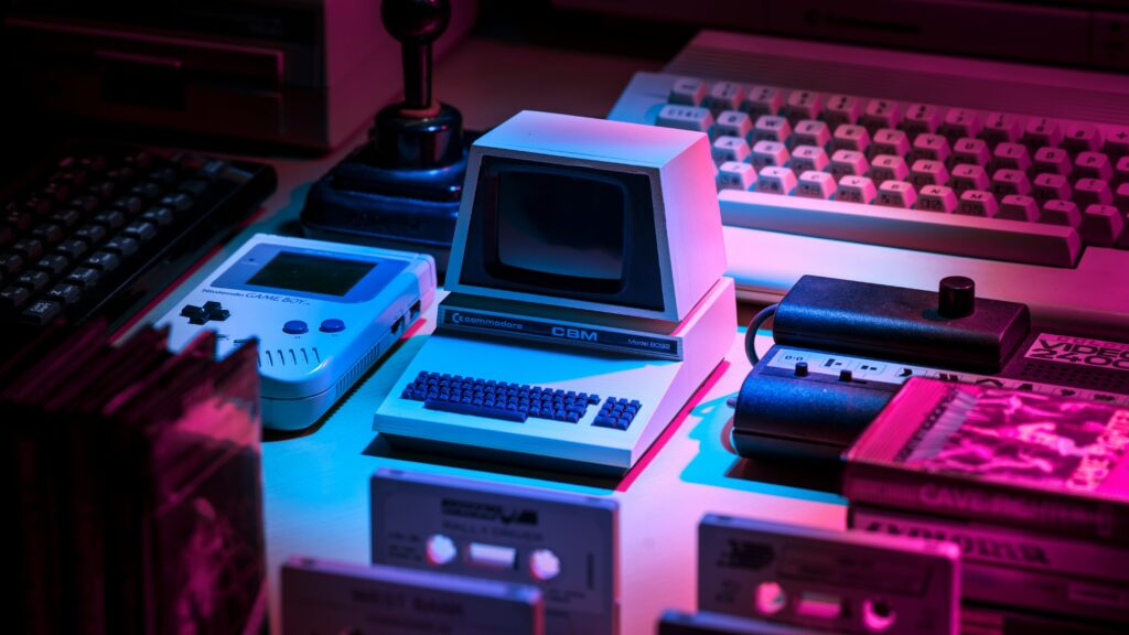 دستگاههای قدیمی و دستهبندی شده کامپیوترها.